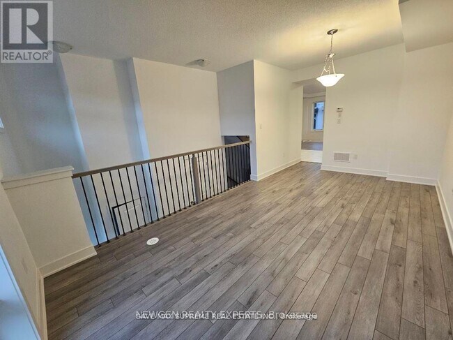 Building Photo - 763 Stanstead Path
