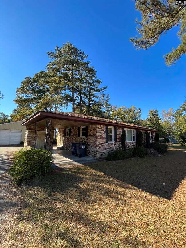 Building Photo - 137 Dickert Dr