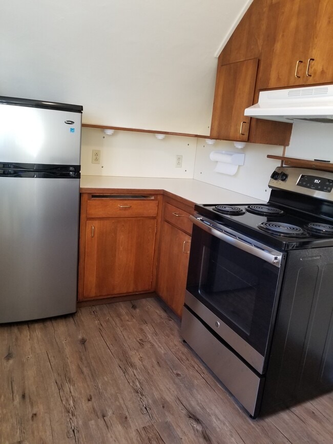 Building Photo - 5116 Meridian Ave N