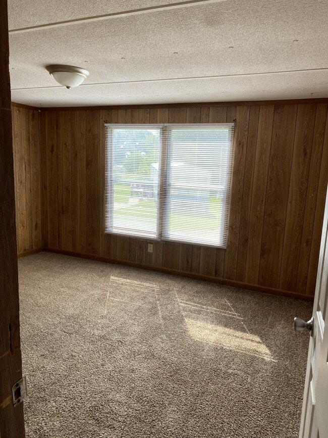 Building Photo - 314 Belew St