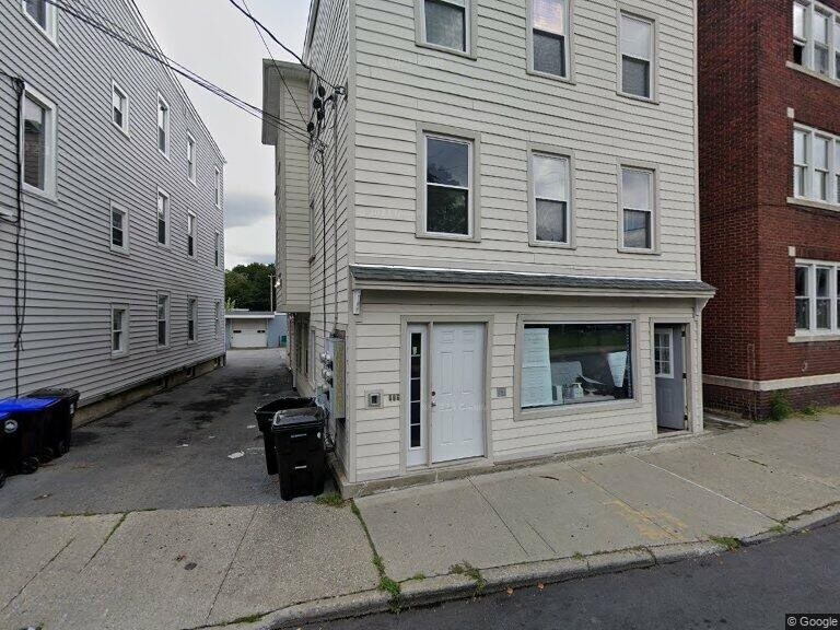 Primary Photo - 131 Mill St