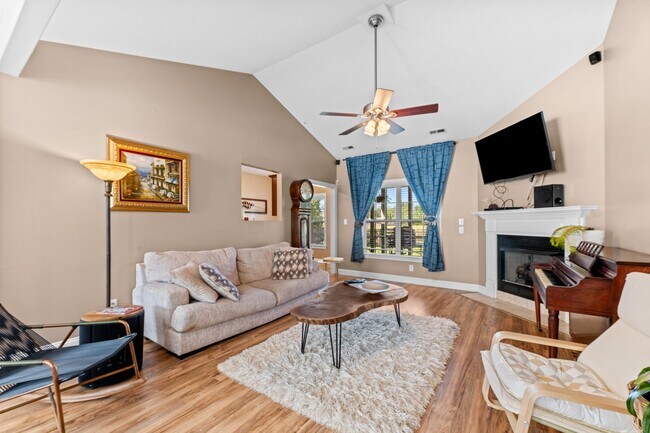 Foto del edificio - 3234 Austin Ave