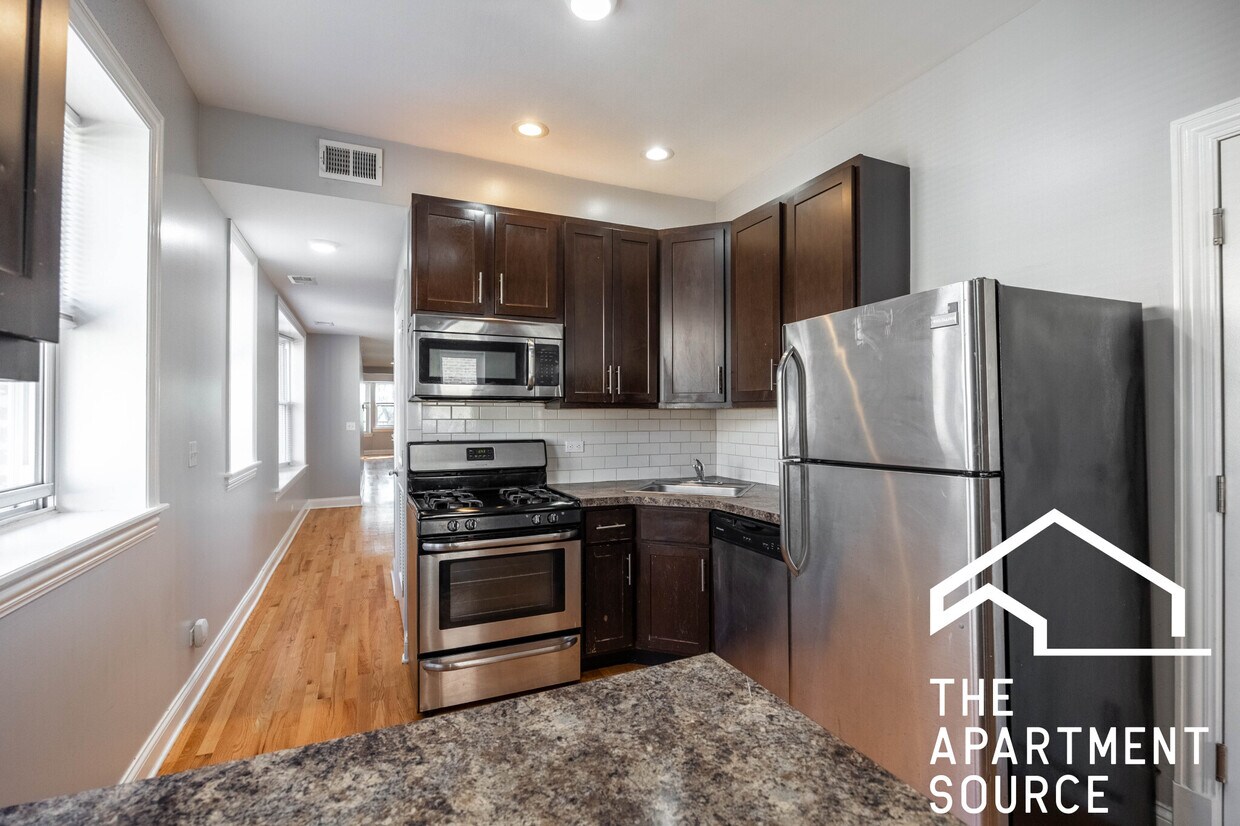 Photo - 4452 North Sheridan Unit 3