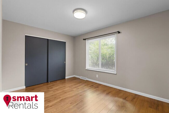 Building Photo - 13008 Ferncrest Ct