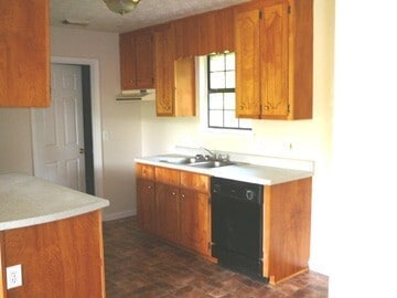 Foto del edificio - 476 Wagon Wheel Rd