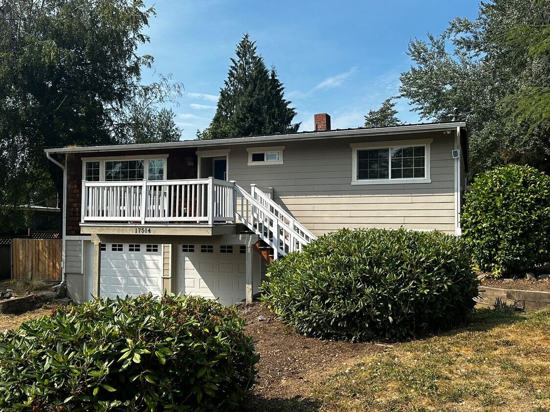 Primary Photo - 3Bd/1.5Ba Renton House