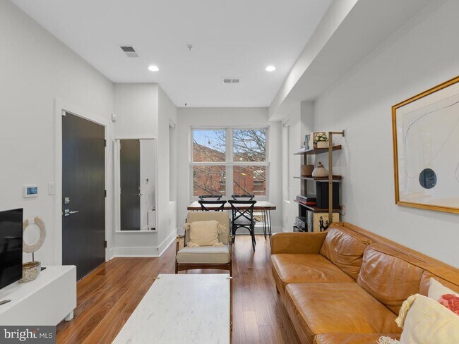 Foto del edificio - 11 15th St NE