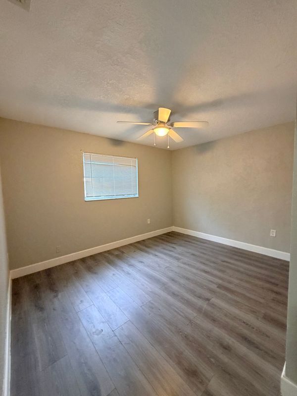 Foto del edificio - 7031 NW 20th St