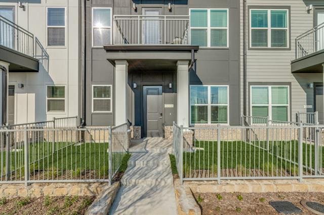Building Photo - 5008 Soaring St