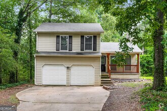Building Photo - 732 Jockey Ln