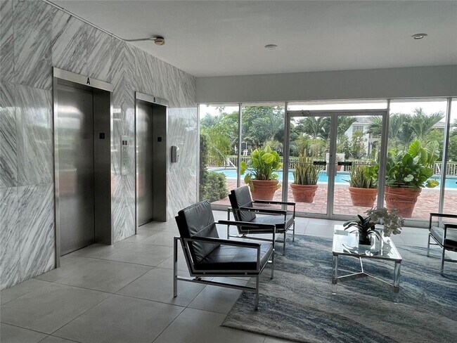 Foto del edificio - 401 Golden Isles Dr