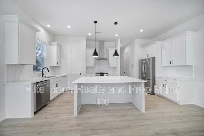 Foto del edificio - 511 Bowman Rd