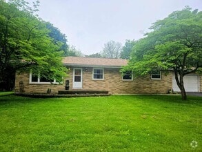 Building Photo - 4009 Lor-Ron Ave