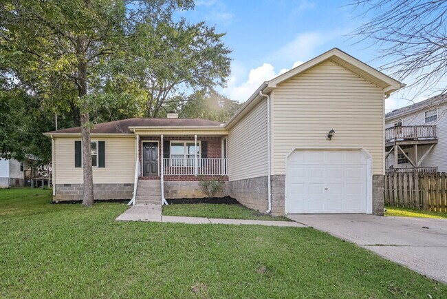 Building Photo - 408 Dellwood Dr