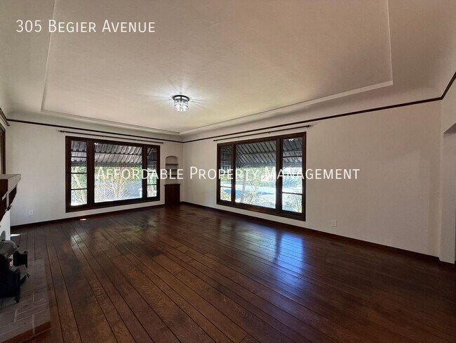 Building Photo - 305 Begier Ave