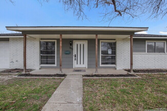 Foto del edificio - 300 Roanoke Dr