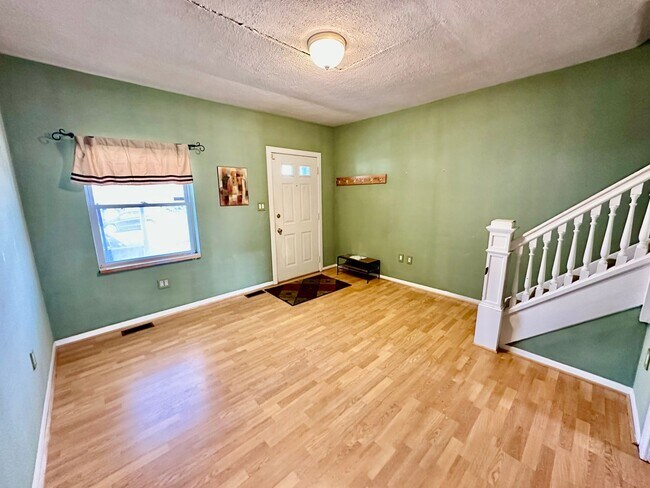 Foto del edificio - Cozy 2 bedroom home located in South Allentown, PA