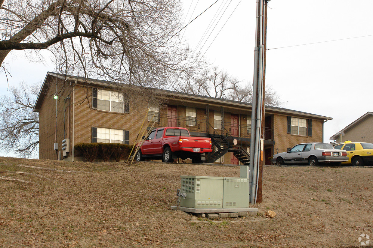 Building Photo - Meadow Creek Apartments