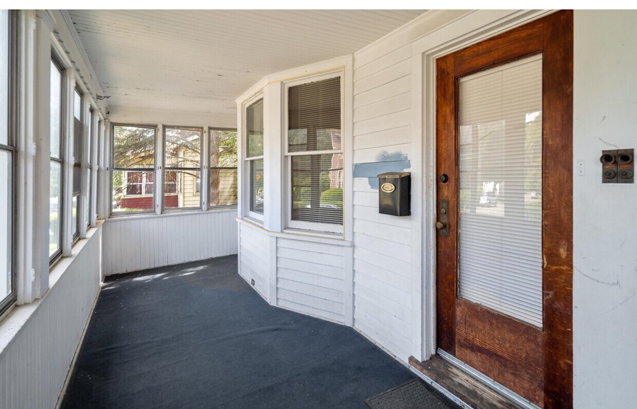 Foto principal - 17 Putnam St