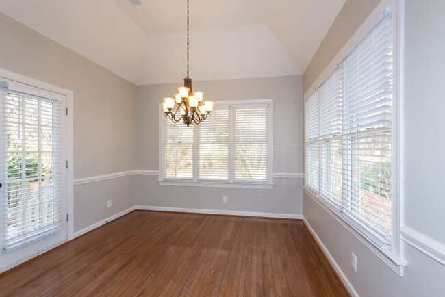 Building Photo - 9424 Arborview Ct