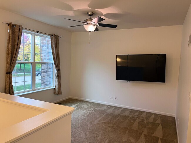 Foto del edificio - 434 Town Center Blvd