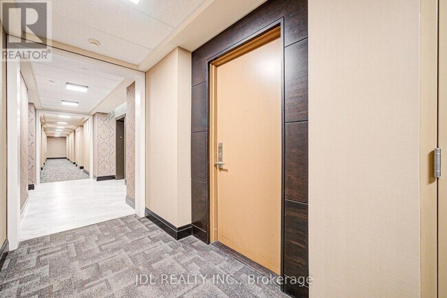 Photo du bâtiment - 520-520 Steeles Ave W