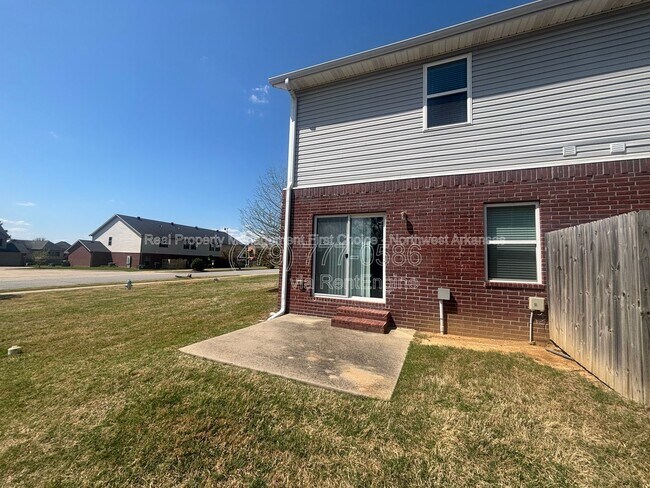 Foto del edificio - 2745 W Kilimanjaro Way