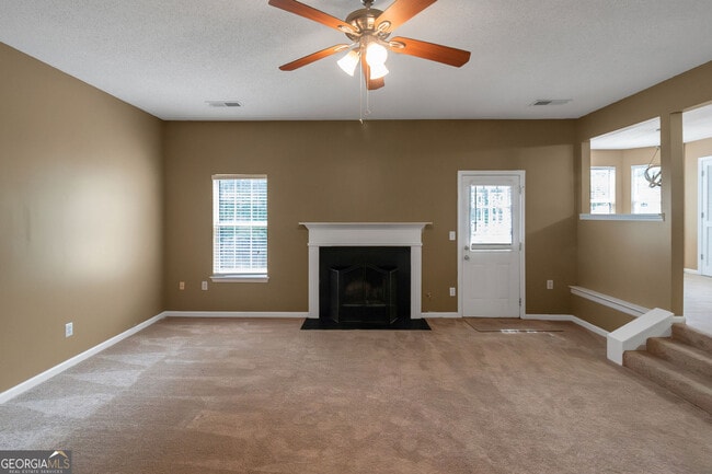 Foto del edificio - 3117 Stonebridge Creek Dr