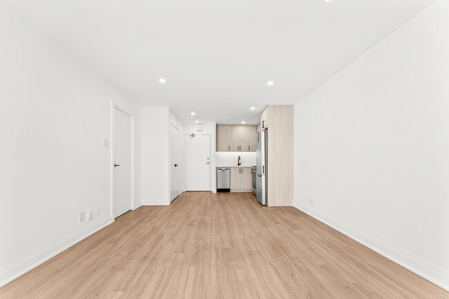 Building Photo - 44 Charles West in Manulife Centre