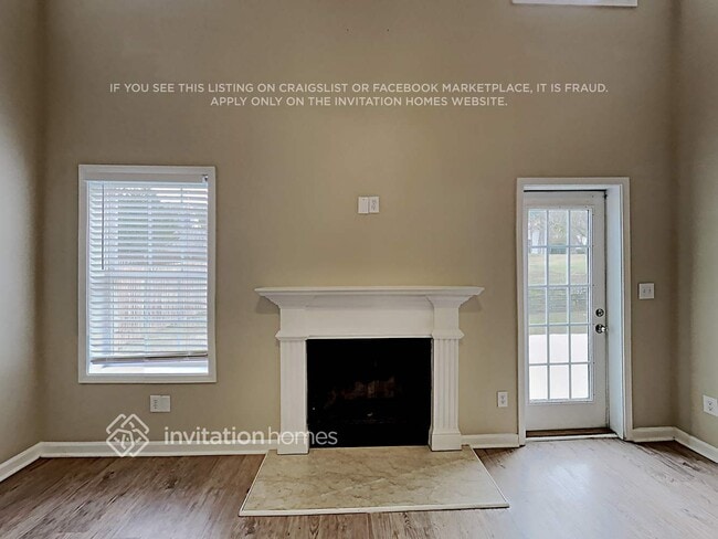 Building Photo - 6415 White Walnut Way