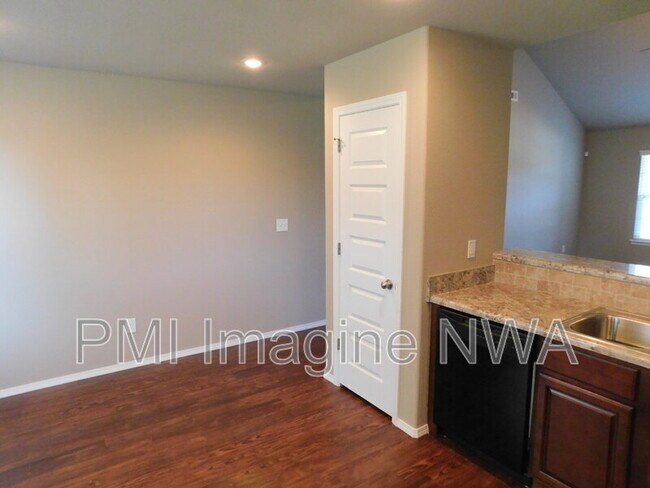 Foto del edificio - 1142 S Gentle Valley Dr