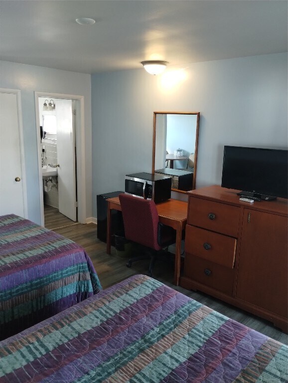 Foto del edificio - 3107 W Lake Rd