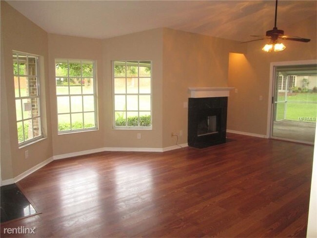 Building Photo - 3214 Stonewater Ct