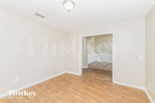 Building Photo - 8370 Watermill Blvd