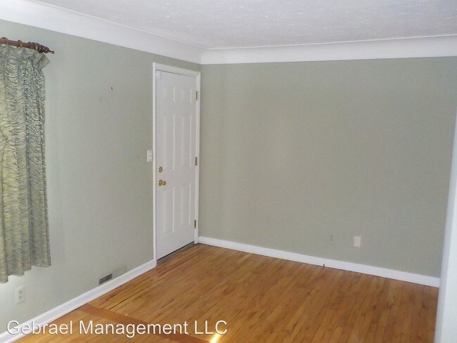Building Photo - 3921 Tuxedo Ave