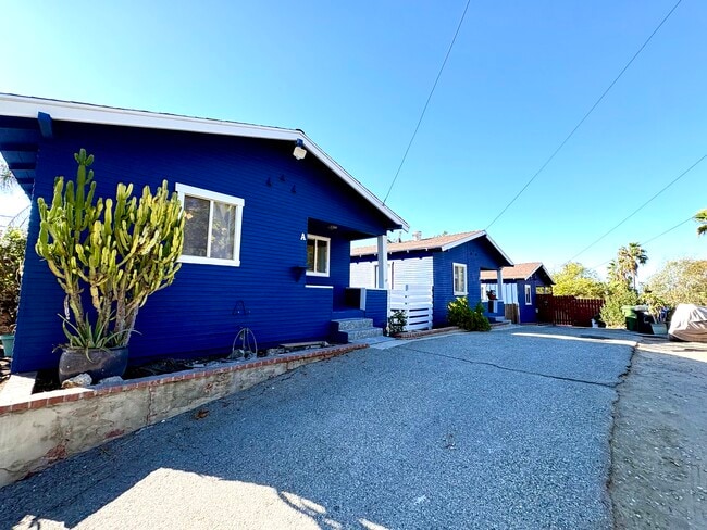 Building Photo - 754 W Elberon Ave