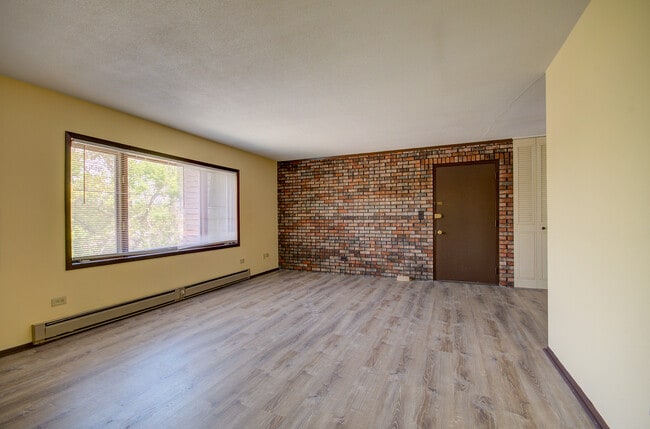 Foto del edificio - 1608 Richmond St