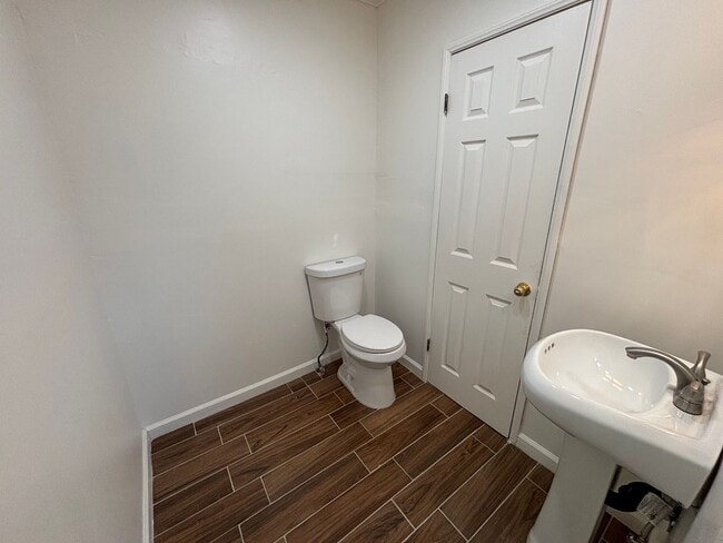 Building Photo - 4040 Toland Way