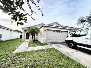 Building Photo - 10464 Blackmore Dr
