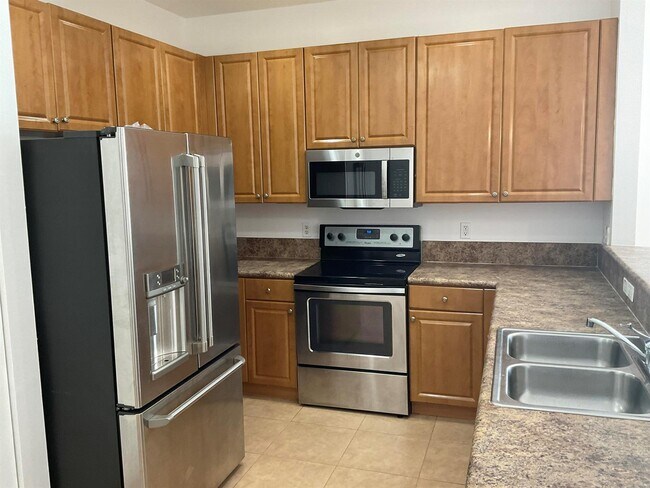 Building Photo - 515 Belle Grove Ln