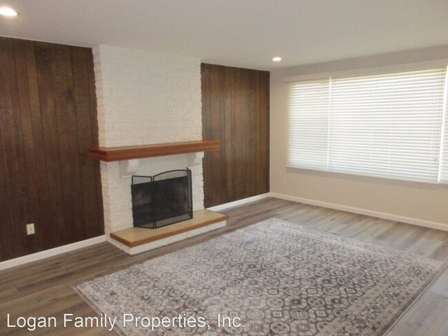 Building Photo - 4 br, 2 bath House - 4137 Mustang Street
