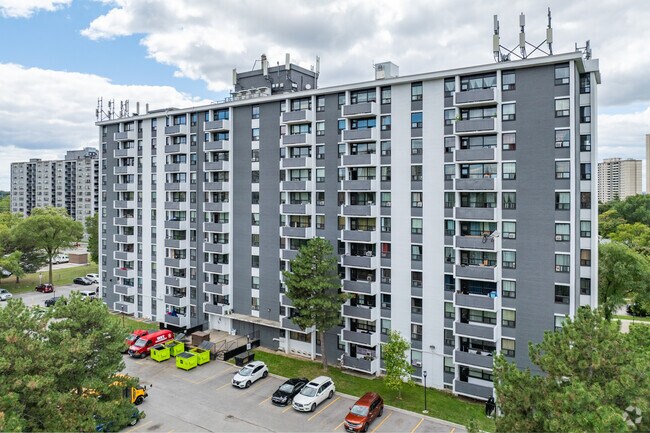 Photo du bâtiment - 35 Tobermory Dr