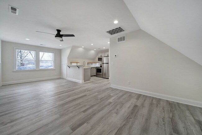Foto del edificio - Unique Single Family Home in Matthews!