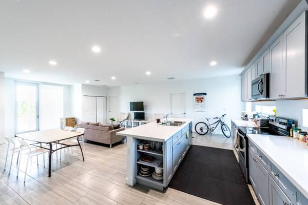 Great Room - 11137 SW 3rd St