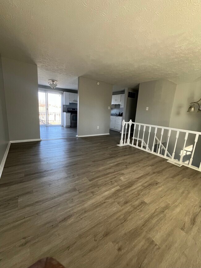 Building Photo - 9260 Beech Tree Ct