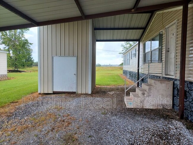 Building Photo - 21459 Hwy 167