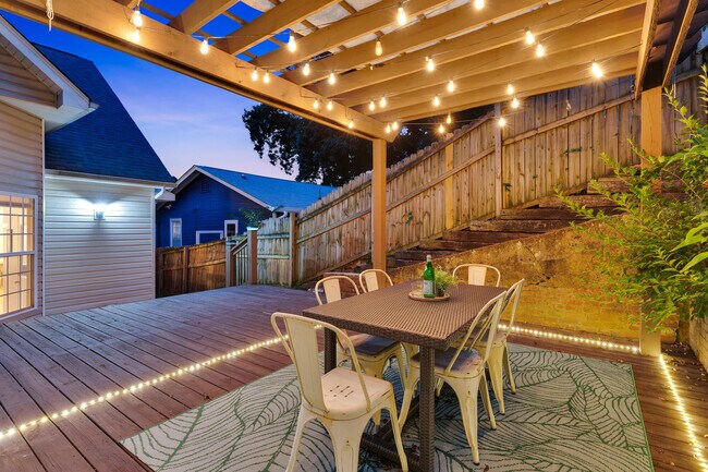 Foto del edificio - 523 Lytle St