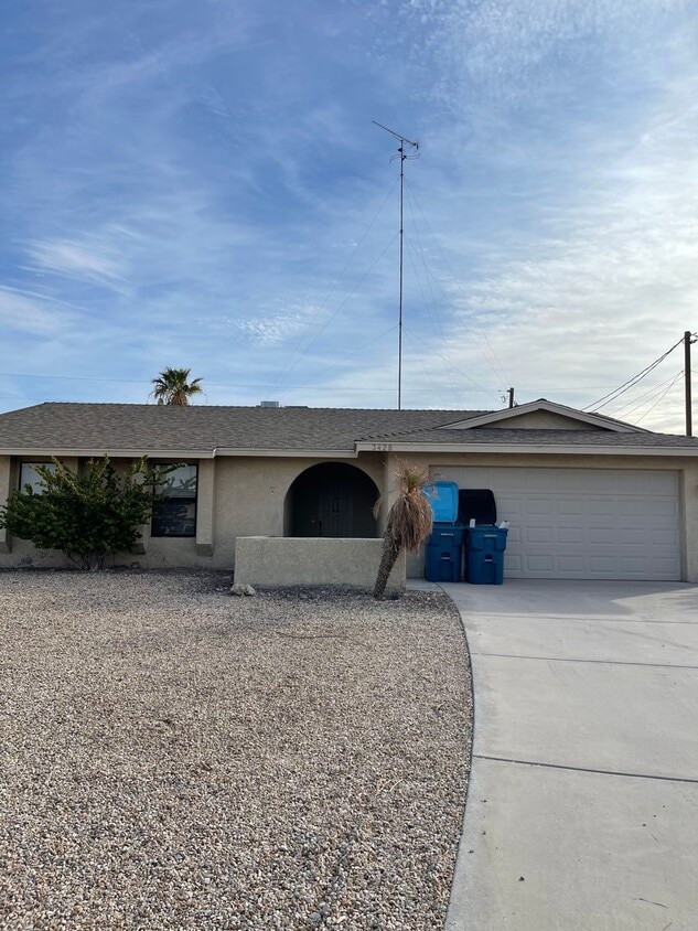 Primary Photo - Unfurnished Long Term Rental