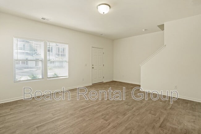 Building Photo - 300 Cherwell ct