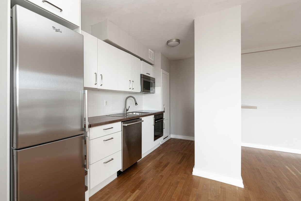 Photo principale - 99 Tyndall Ave